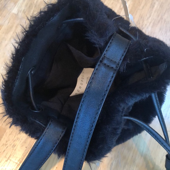 Bucket bag - Picture 2 of 5